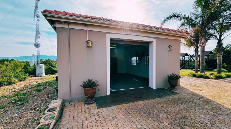 4 Bedroom Property for Sale in Grootbrakhoogte Western Cape